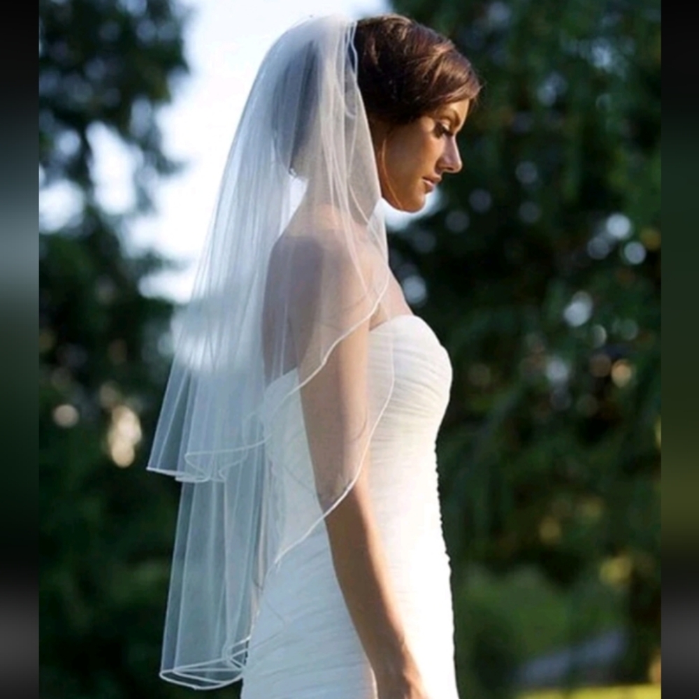 Classic White Two-Tier Bridal Veil